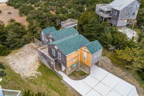 House Of Windows 283