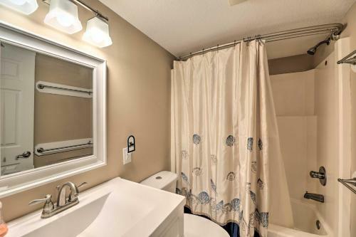 Apartamento Emerald Isle Condo With Direct Access To Ocean!