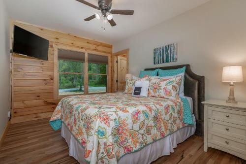 Clear Creek Hideaway