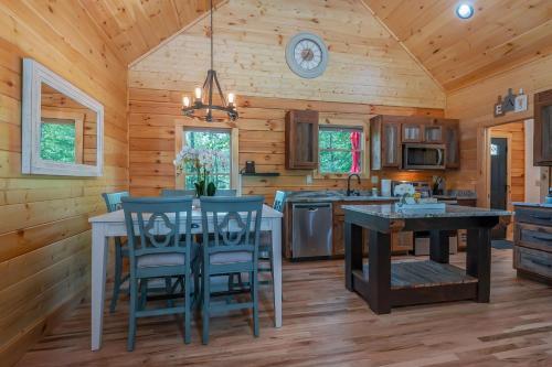 Clear Creek Hideaway