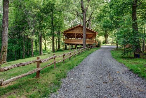 Lodge The Poplars At Bearwallow Mountain