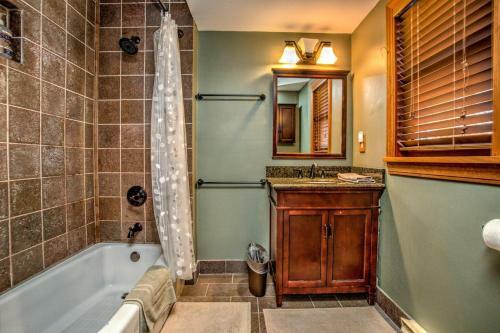 Lodge The Poplars At Bearwallow Mountain