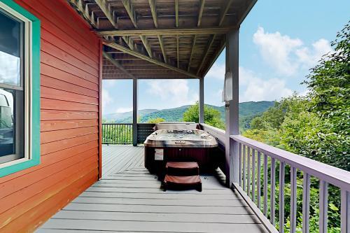 Misty Mountain Hideaway