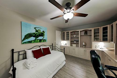 Serenity Mountain Oasis