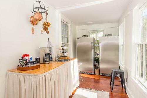 Spring Creek Farmhouse