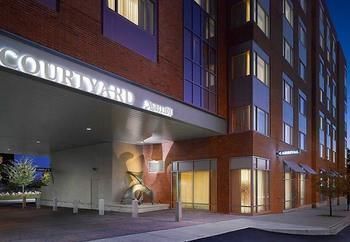 Hotel Courtyard Burlington Harbor
