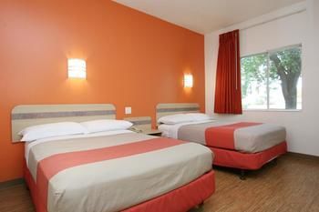 Motel 6 Burlington - Colchester