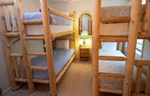 Hostal Winterplace On Okemo Mountain
