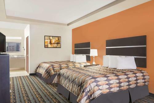 Motel Days Inn Dilley
