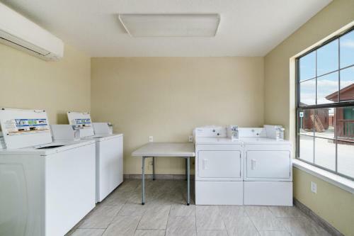 Motel Hot Springs Lodges