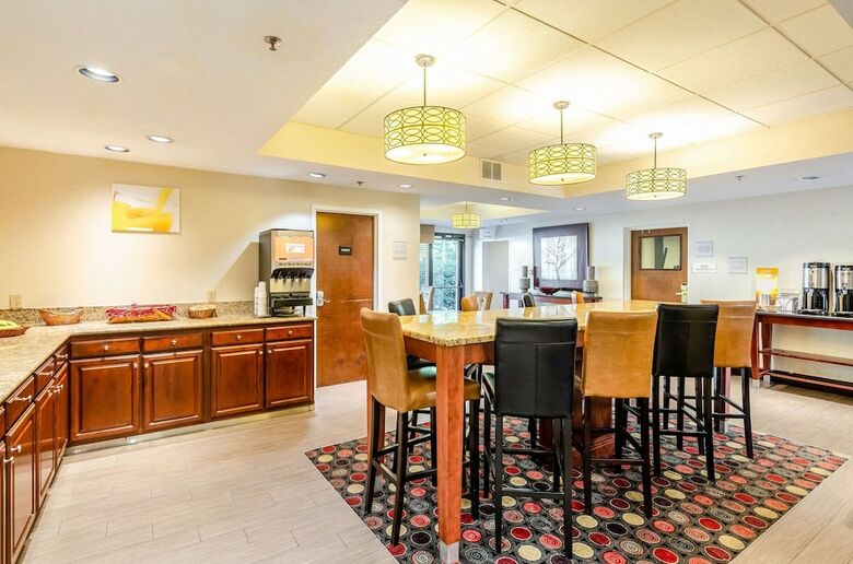 Hotel Quality Inn Danville - University Area