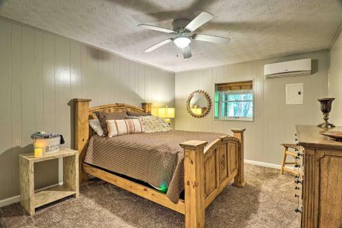 Luxury Creekside Maggie Valley Cabin With Deck!