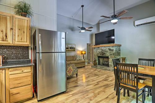 Luxury Creekside Maggie Valley Cabin With Deck!