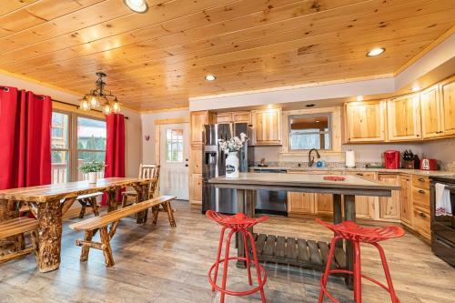 The Red Fox Cabin