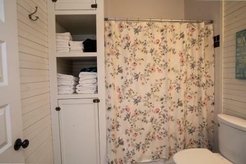 Jarrett Creek Cottage
