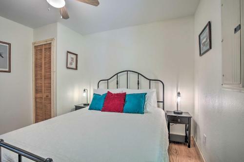 Riverfront Cabin With Fire Pit Hike And Explore!