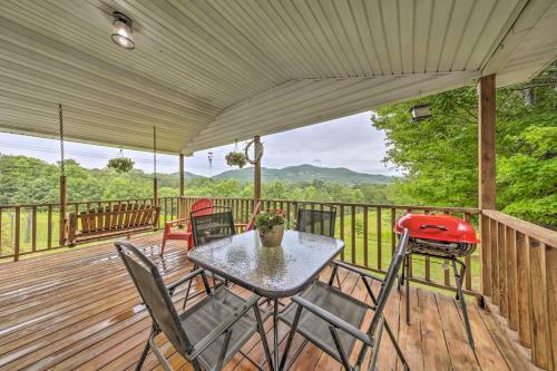 Pet-friendly Murphy Home With Mountain Views!