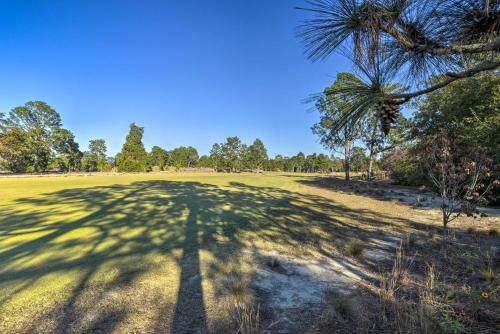 Modern Townhome With Deck And Golf Course Views!
