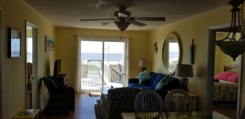 Blue Crab Cove