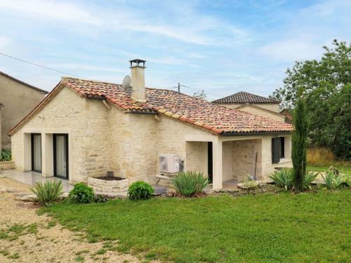 Holiday Home La Grange De Lacayr�de