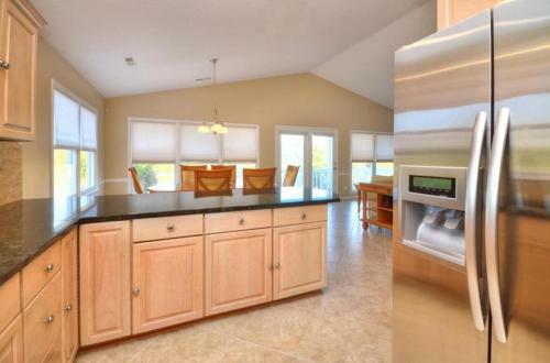 108 W Yacht Drive