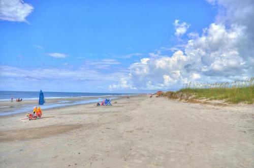 Yat Da Beach-complete