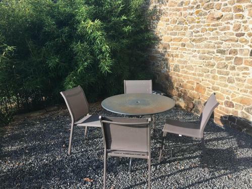Bed & Breakfast Chambres D'h�tes De La Maison Neuve