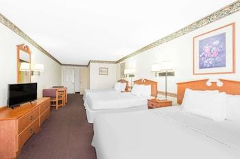 Hotel Days Inn And Suites Marshall