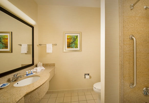 Hotel Fairfield Inn & Suites Marshall