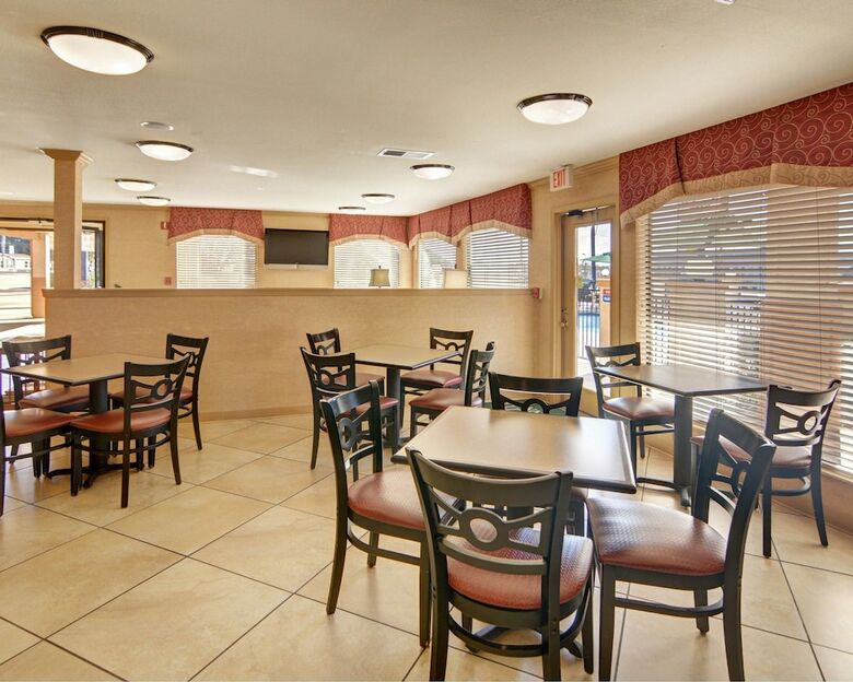Hotel Quality Inn Marshall