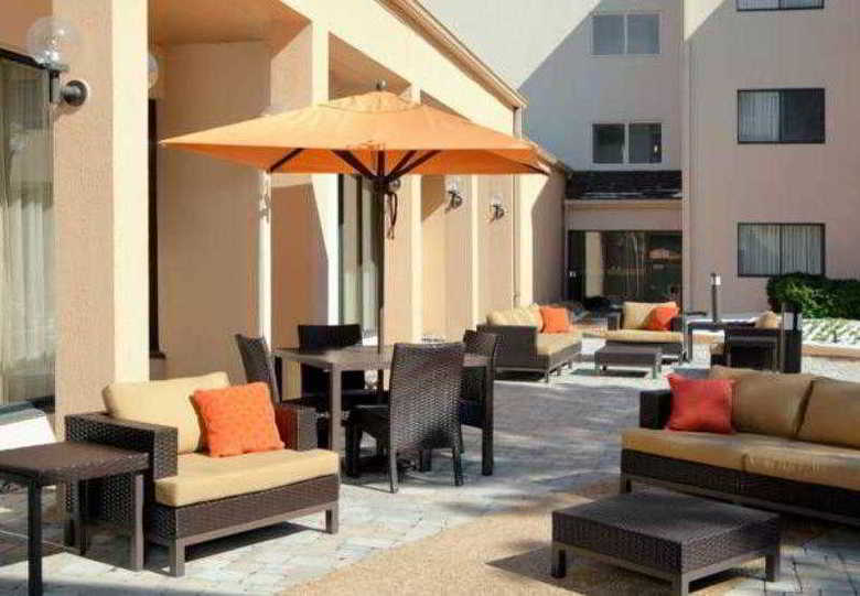 Hotel Courtyard Herndon Reston