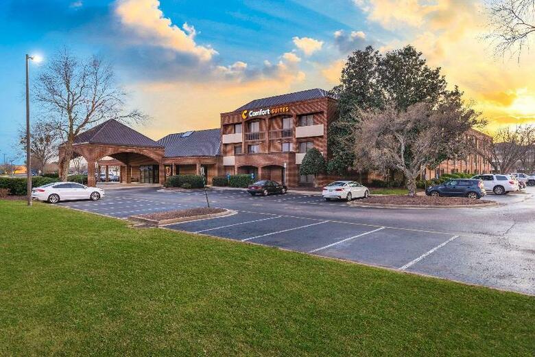 Hotel Comfort Suites Chesapeake