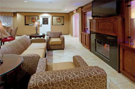 Holiday Inn Express Hotel And Suites Katy