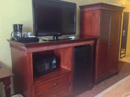 Hotel Comfort Inn & Suites West