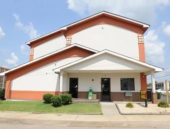 Motel Super 8 Petersburg