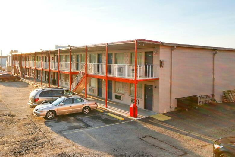 Hotel Loyalty Inn Petersburg
