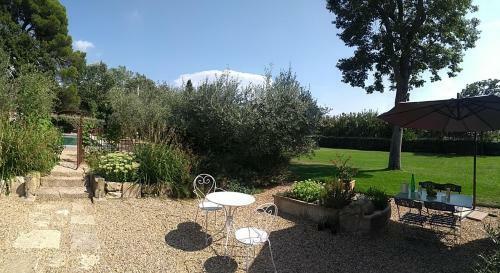 Bed & Breakfast Mas De Camejean