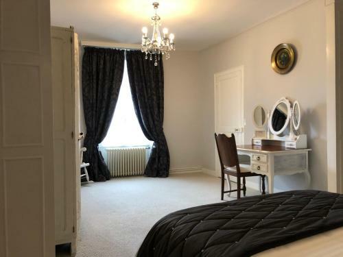No 6 B&B