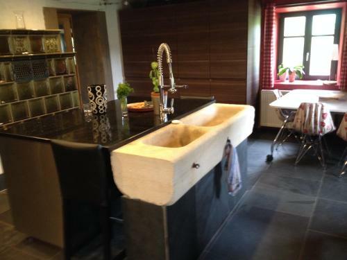 Bed & Breakfast La Colline Du Baa - Maison D'h�tes D'exception