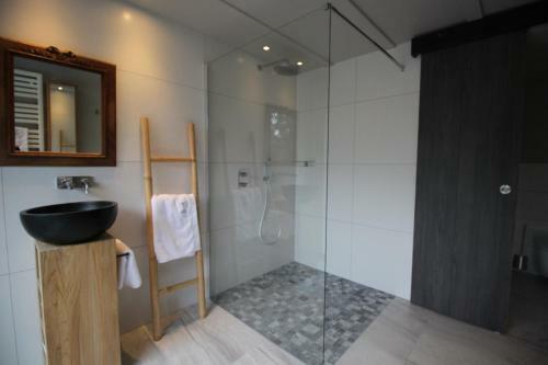 Bed & Breakfast La Colline Du Baa - Maison D'h�tes D'exception