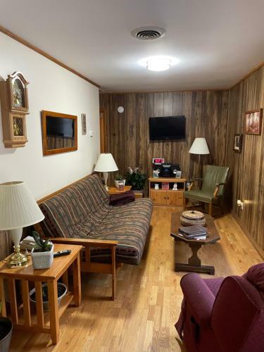 Hotel Pine Valley Motel