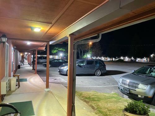 Hotel Pine Valley Motel
