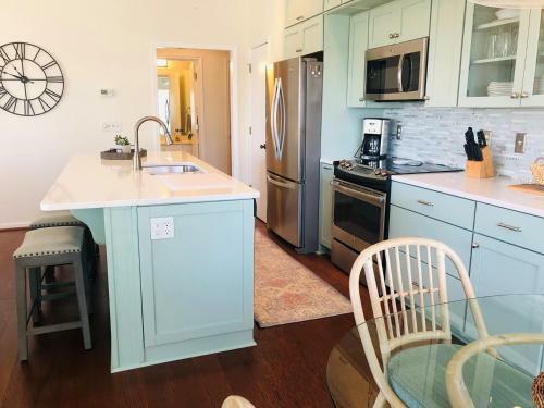 Apartamento Holden Hideaway Condo
