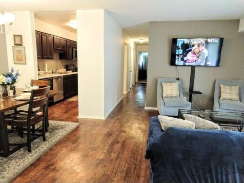 Apartamento Inviting Condo In Central Raleigh