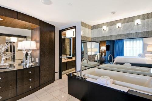 Hotel Embassy Suites Raleigh - Durham Airport/ Brier Creek