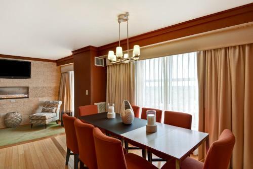 Hotel Embassy Suites Raleigh - Durham Airport/ Brier Creek