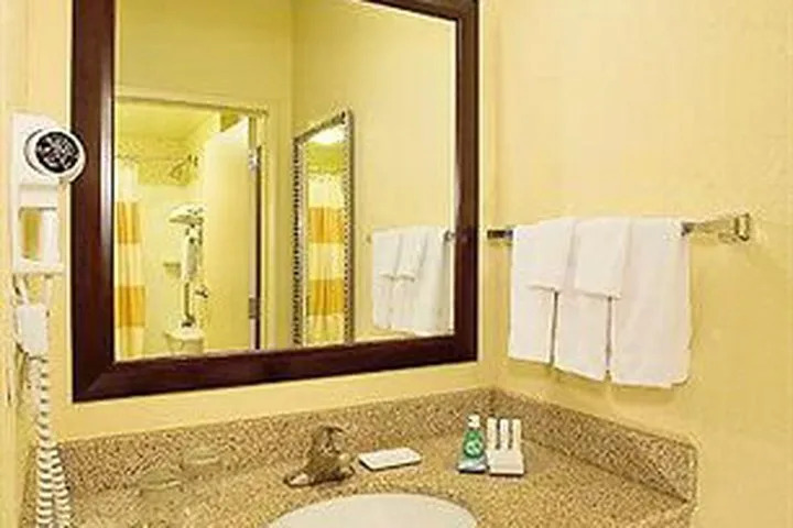 Hotel Springhill Suites Dulles Airport