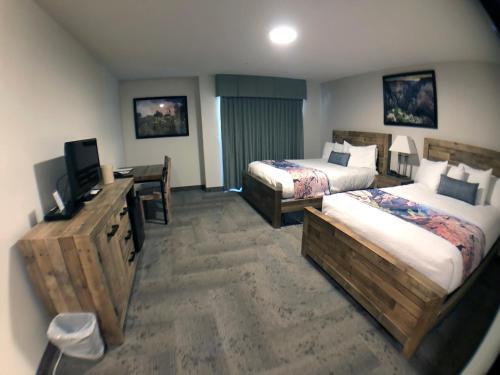 Hotel Bumbleberry Inn