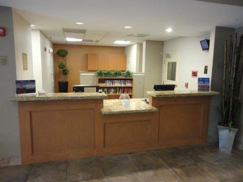 Hotel Candlewood Suites Houston The Woodlands