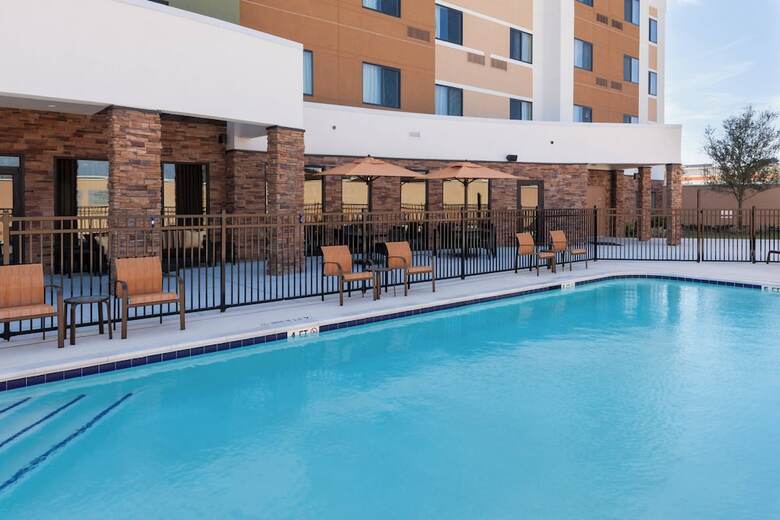 Hotel Courtyard By Marriott Houston North/shenandoah